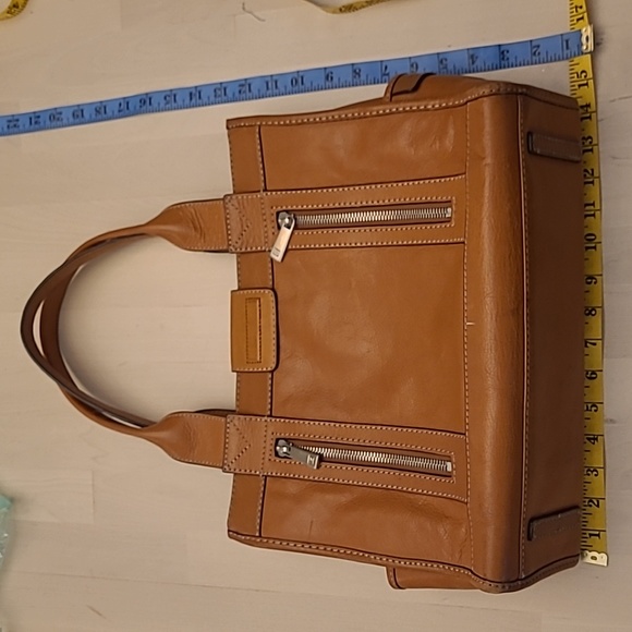 EUC Y2K Micheal Kors Brown Leather Tote/Shoulder Bag with Silver Hardware - Picture 16 of 17